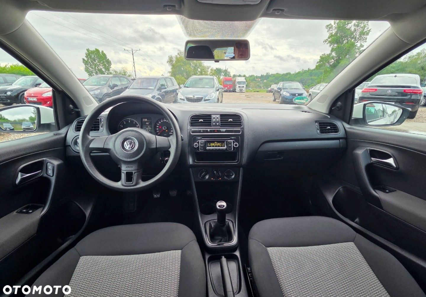 Volkswagen Polo - 9