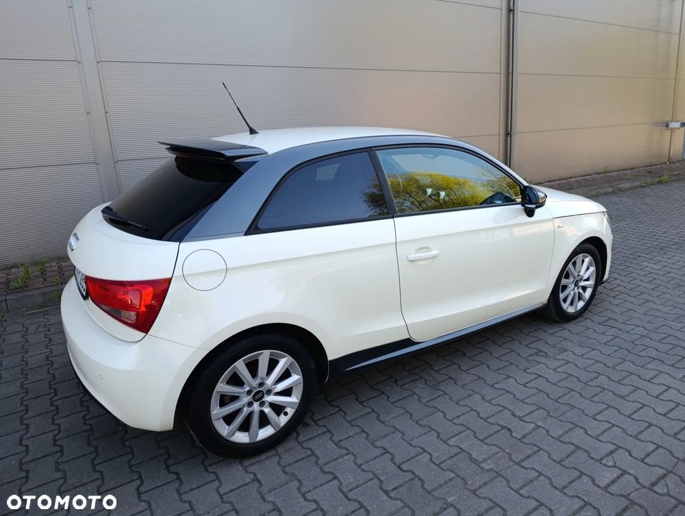 Audi A1 3-drzwiowe 1.4 TFSI S tronic S line edition m S line Sportpaket - 11