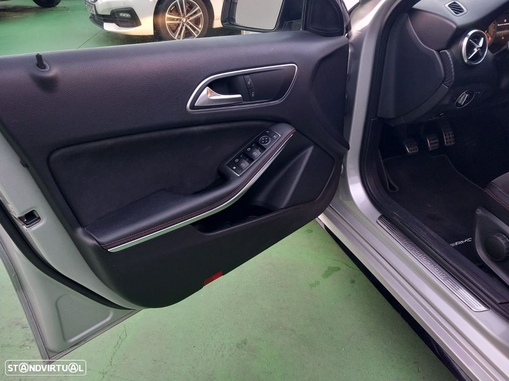 Mercedes-Benz A 180 d AMG Line - 6