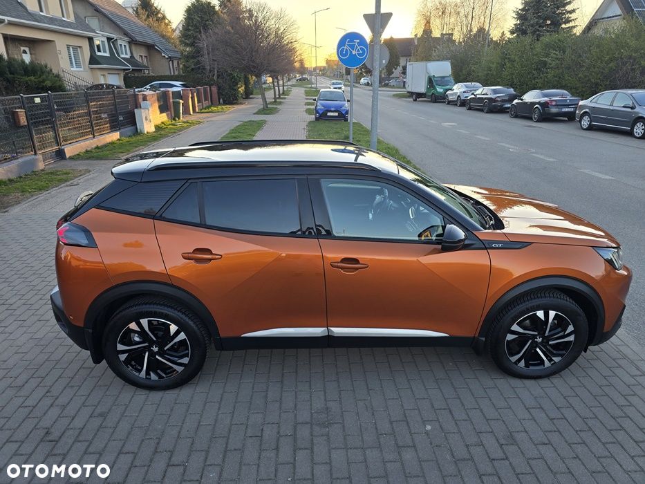 Peugeot 2008 PureTech 130 EAT8 GT - 20