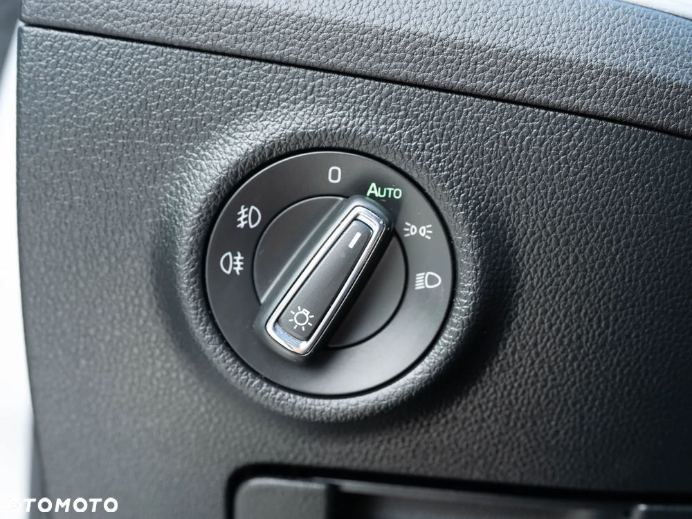 Skoda Superb 2.0 TDI SCR Ambition DSG - 39