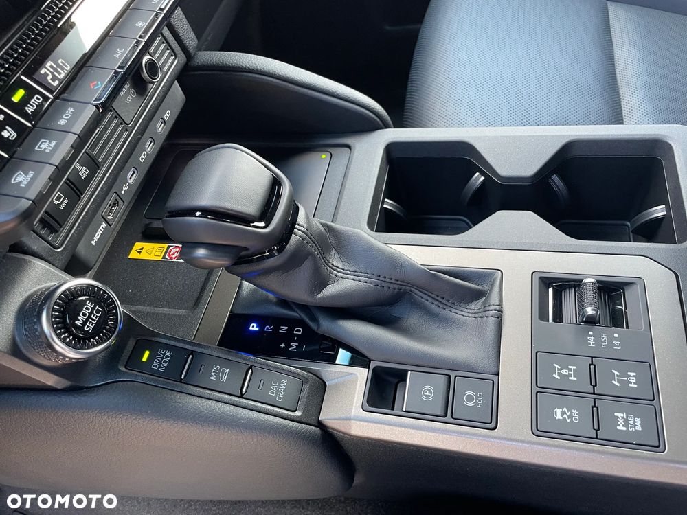 Toyota Land Cruiser LC 2.8 D-4D Executive - 27