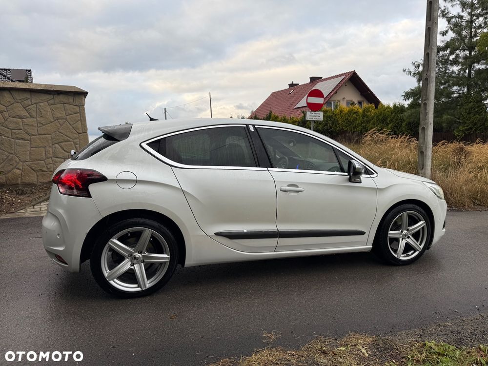 Citroën DS4 THP 200 Pure Pearl - 21