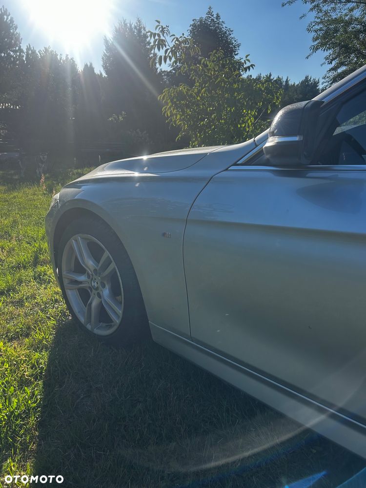 BMW Seria 3 316i M Sport - 13