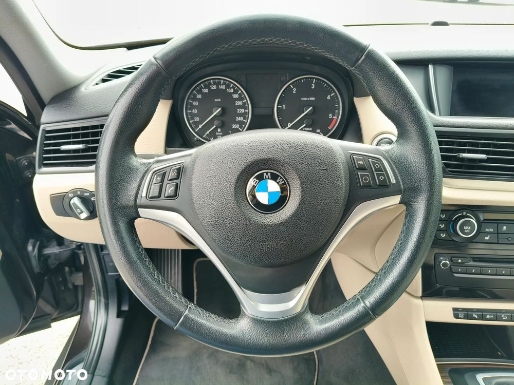 BMW X1 - 26