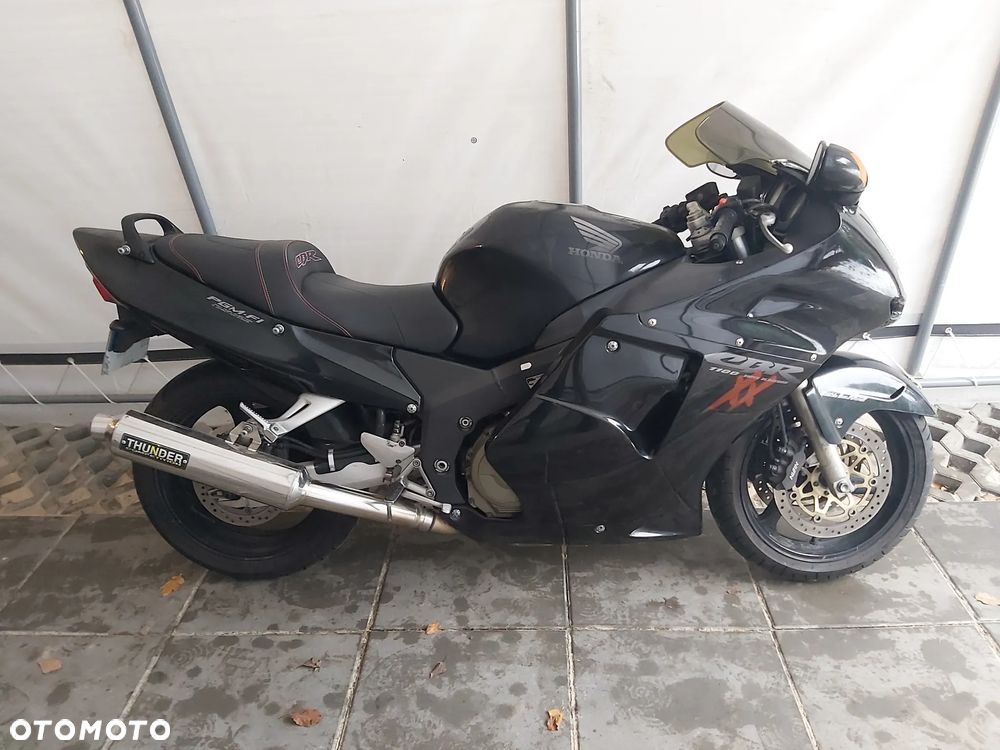 Honda CBR - 8