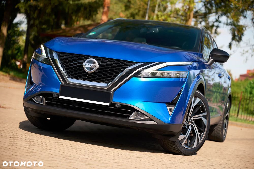 Nissan Qashqai 1.3 DIG-T MHEV Xtronic Tekna+ - 4