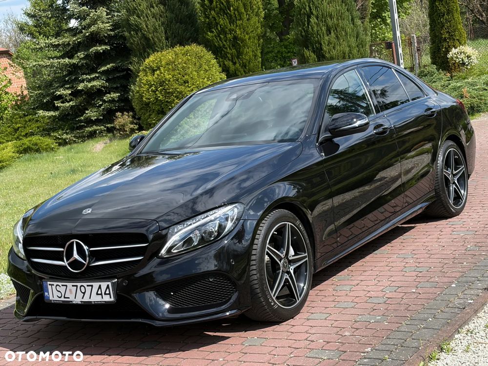 Mercedes-Benz Klasa C 180 9G-TRONIC AMG Line - 19