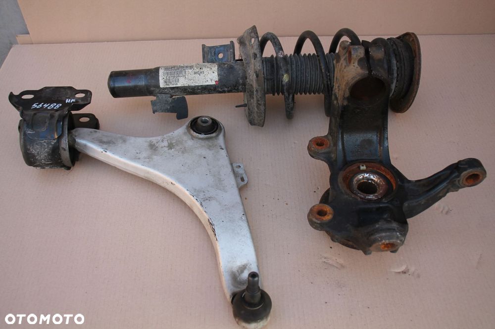 volvo v70 s80 v60 s60 v60 cross zawieszenie prawe prawa zwrotnica 31277200 - 2