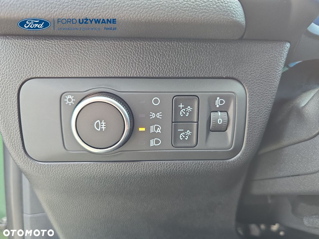 Ford Kuga - 23