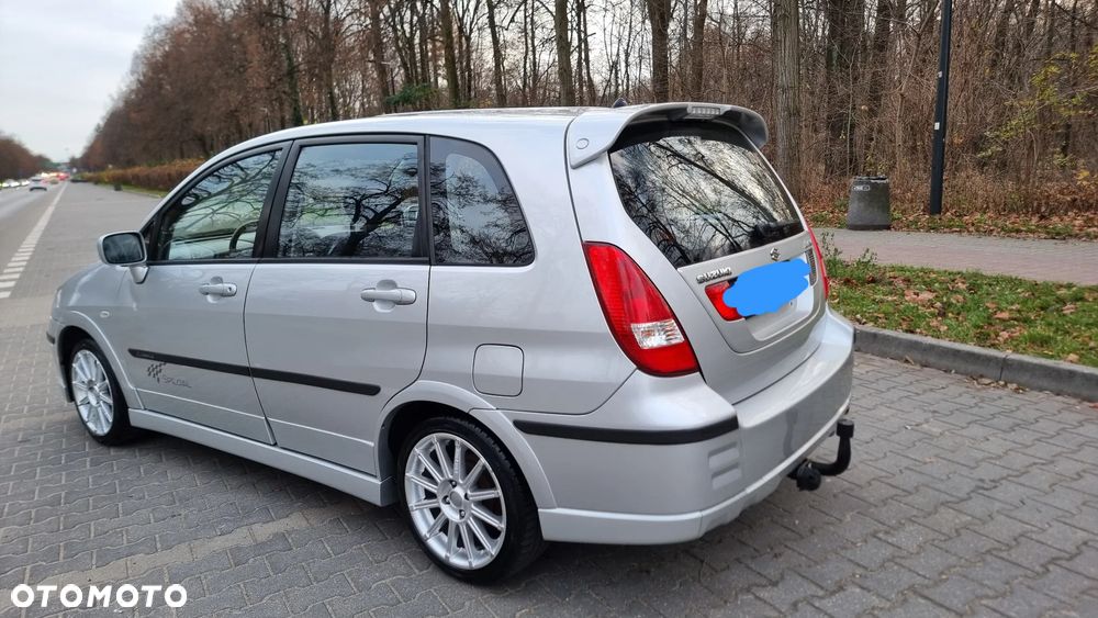 Suzuki Liana - 3