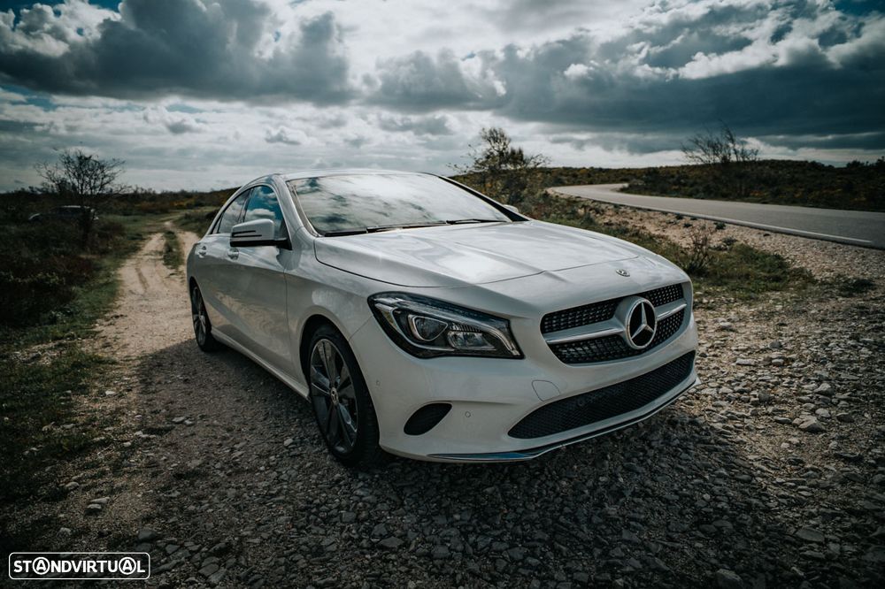 Mercedes-Benz CLA 180 d Urban Aut. - 1