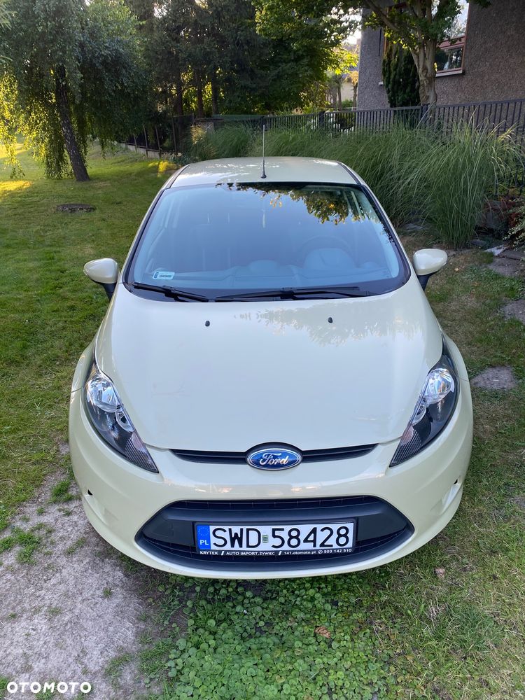 Ford Fiesta - 4