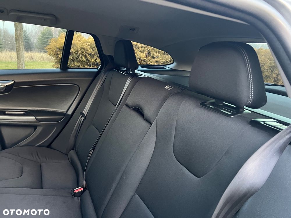 Volvo V60 - 28