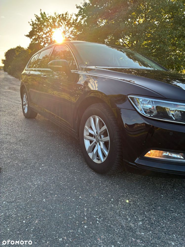Volkswagen Passat 2.0 TDI BMT Comfortline DSG - 10