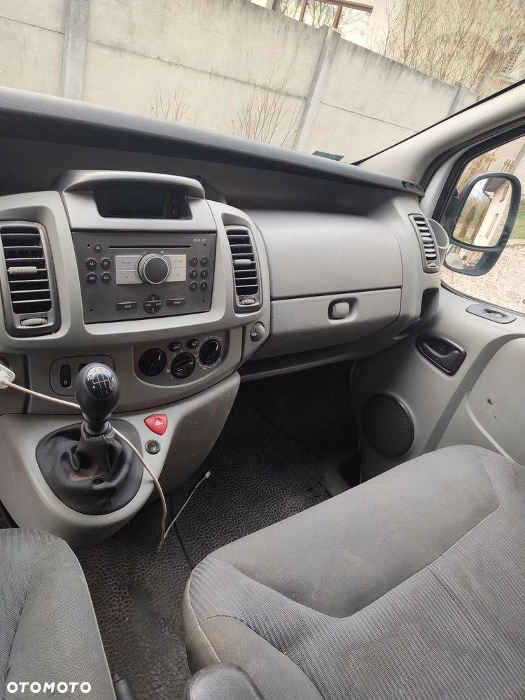 Opel Vivaro - 6