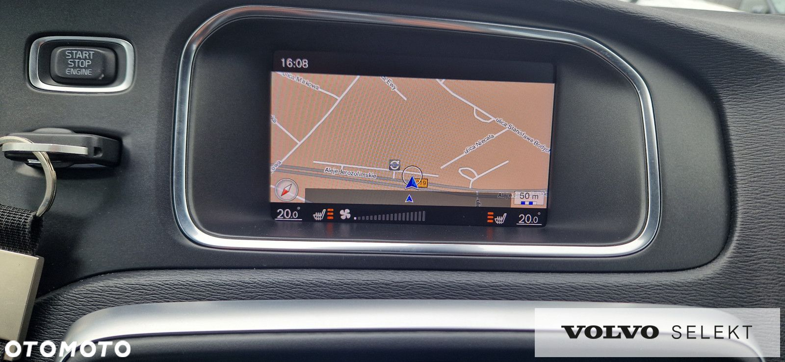 Volvo V40 - 22