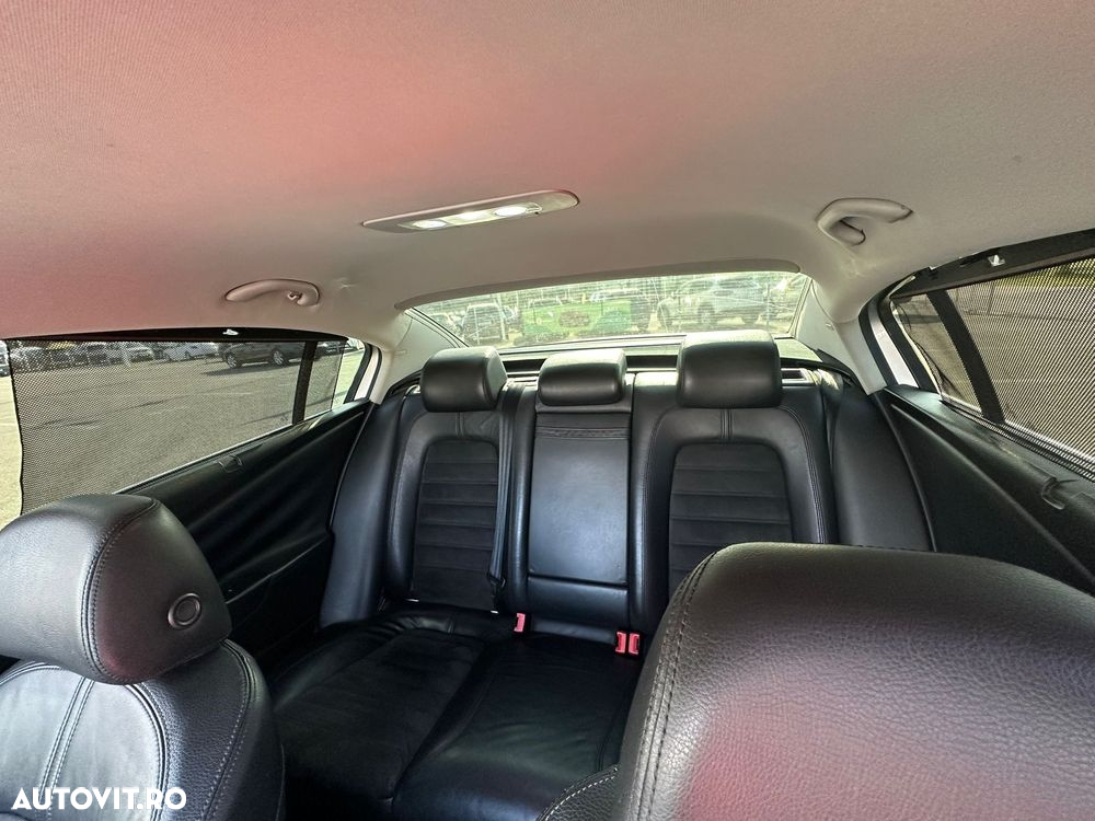 Volkswagen Passat Variant 2.0 TDI Highline DPF - 8
