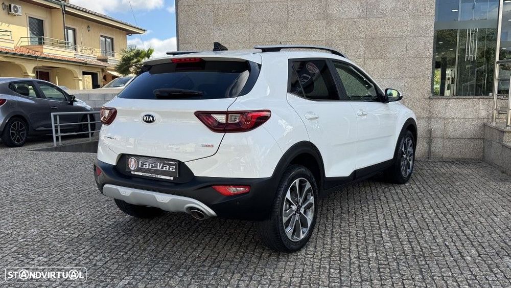 Kia Stonic 1.0 T-GDI Tech - 2