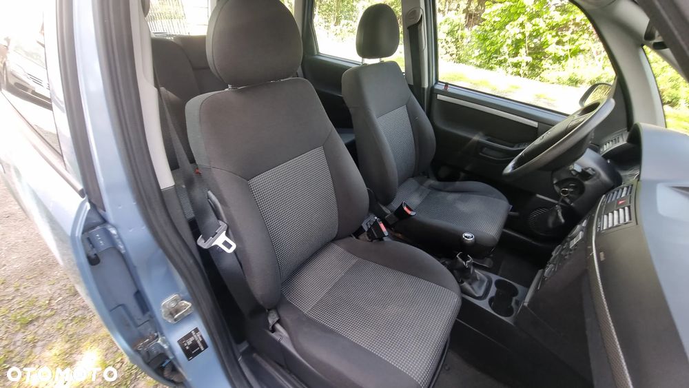 Opel Meriva 1.6 16V Easytronic Selection - 9