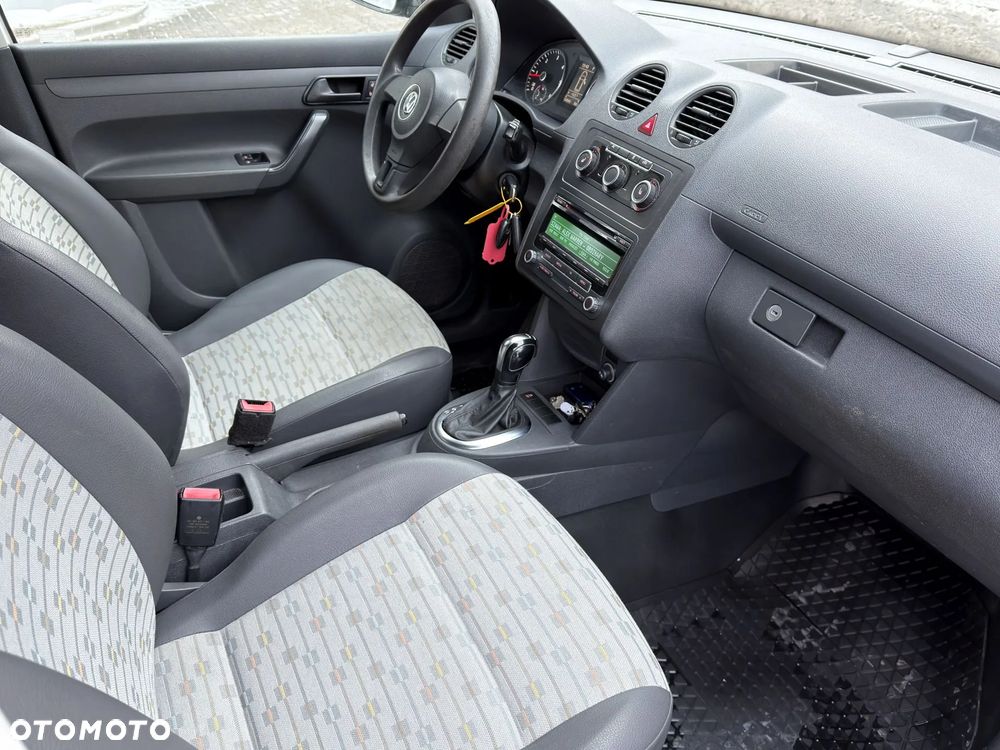 Volkswagen Caddy 1,6 TD DSG - 8