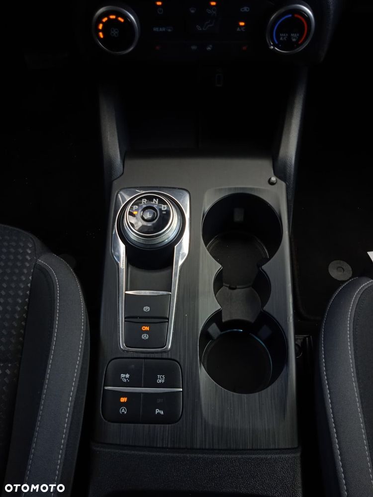 Ford Focus 1.0 EcoBoost Trend Edition Business - 27