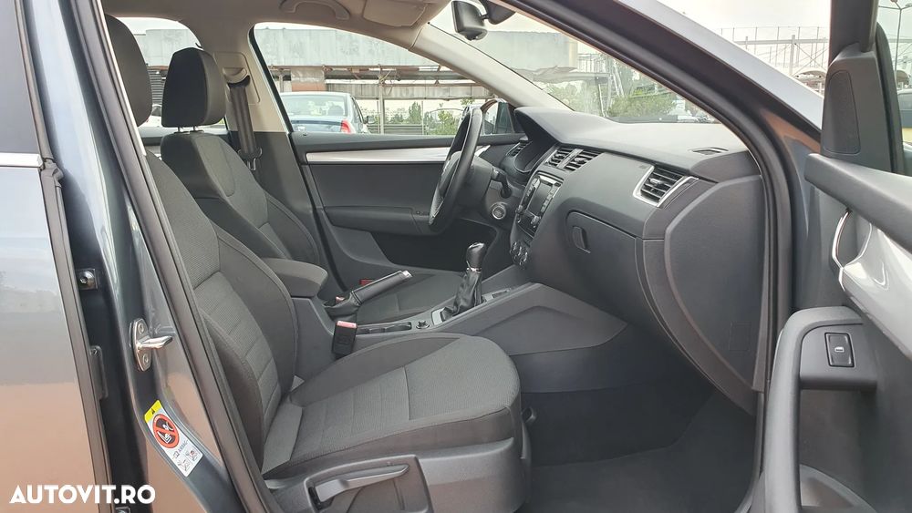 Skoda Octavia 1.2 TSI Business - 6