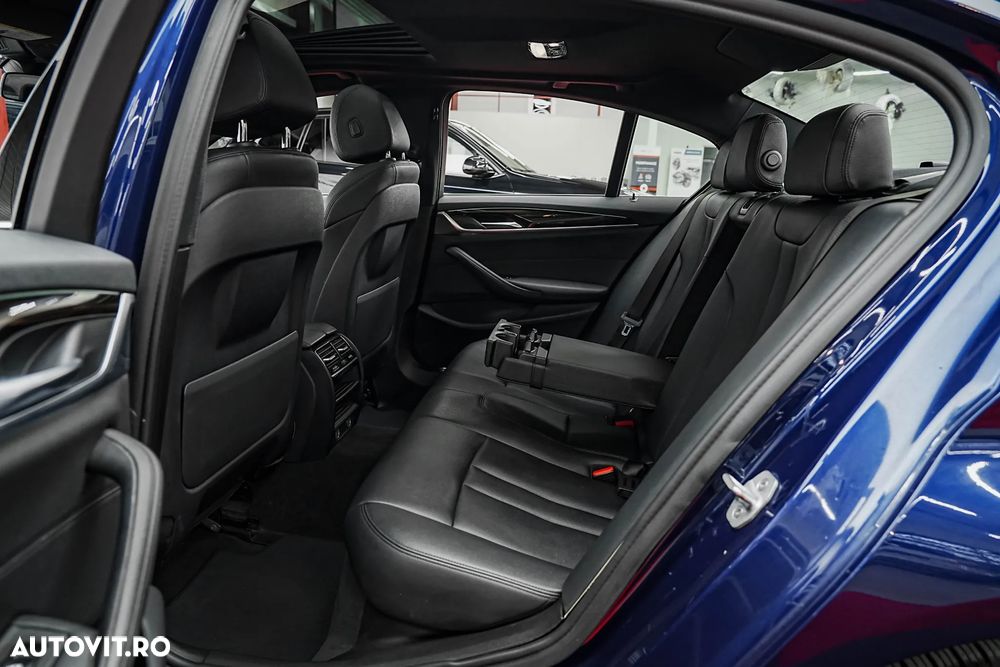 BMW Seria 5 530i xDrive Aut. Sport Line - 8