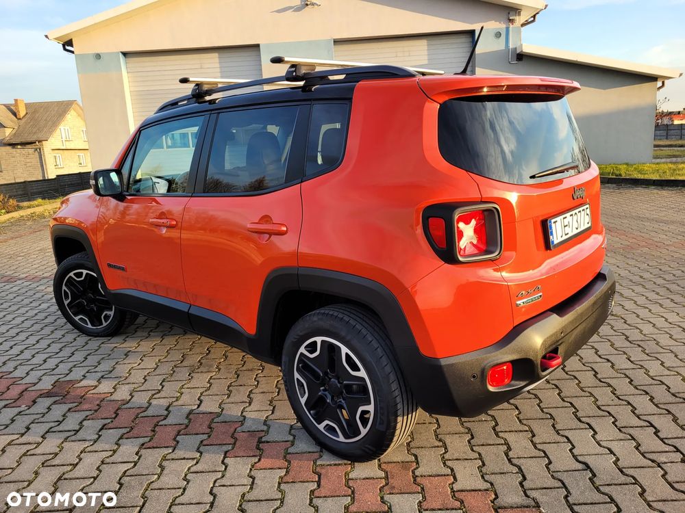 Jeep Renegade - 38