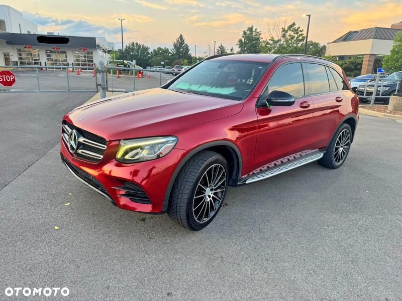 Mercedes-Benz GLC 300 4-Matic - 2