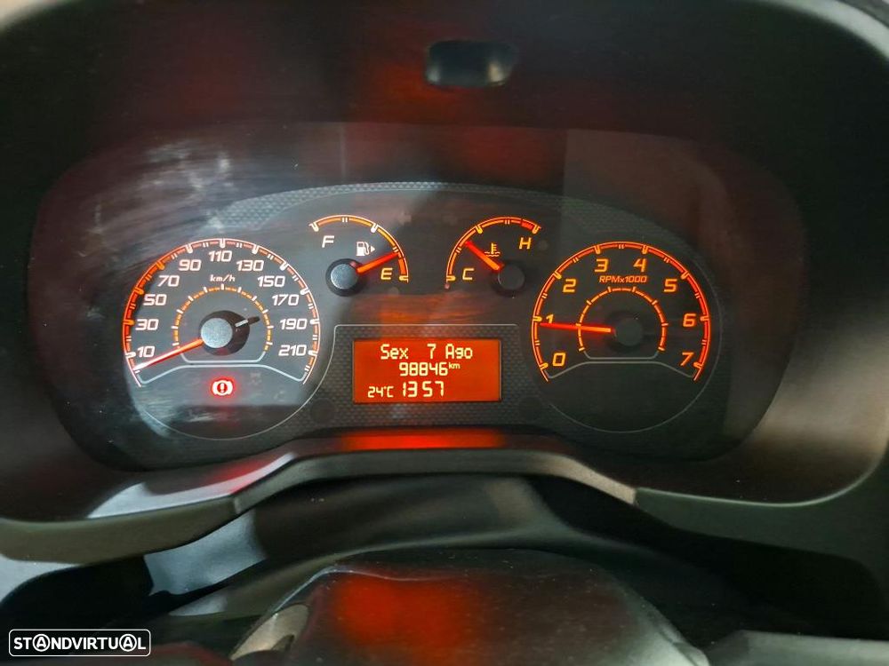 Fiat Fiorino 1.3 M-jet Adventure - 6