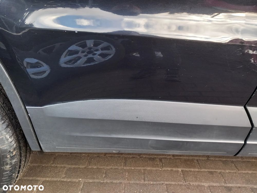 VW TIGUAN I 5N DRZWI PRAWE TYLNE PRAWY TYŁ KOLOR: LC9X - 5