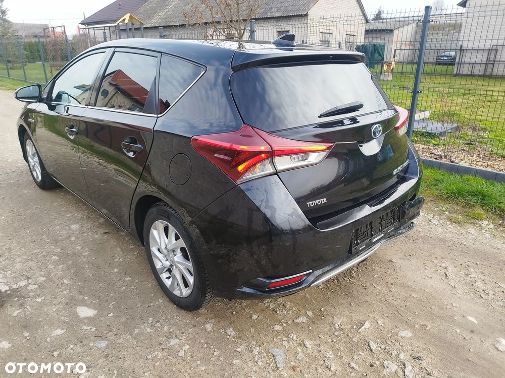 Toyota Auris 1.8 Life - 7