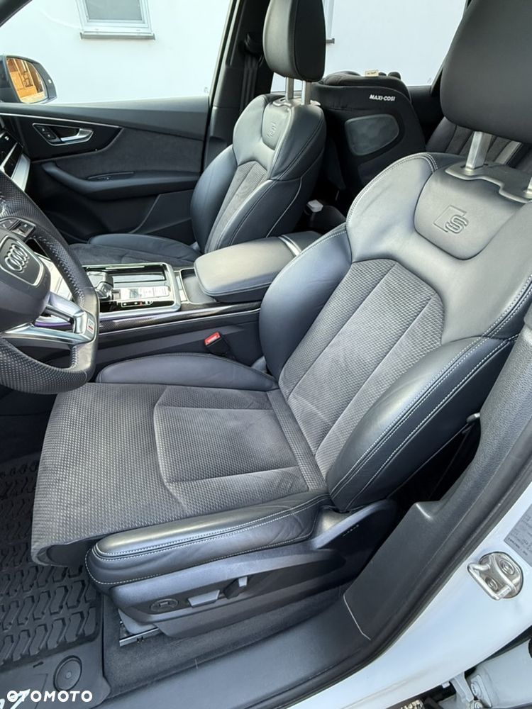 Audi SQ7 4.0 TDI Quattro Tiptronic - 9