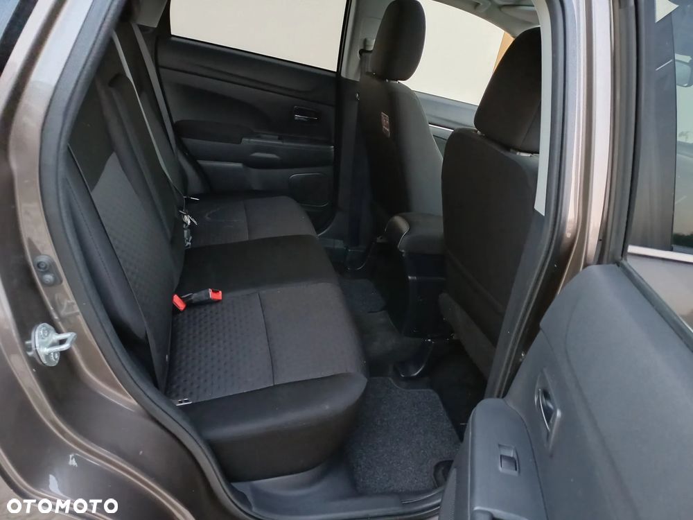 Mitsubishi ASX 1.8 DID Instyle AS&G - 22