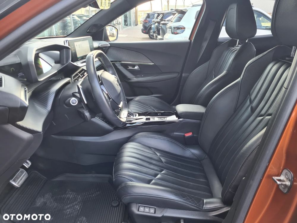 Peugeot 2008 1.2 PureTech GT Pack S&S EAT8 - 9