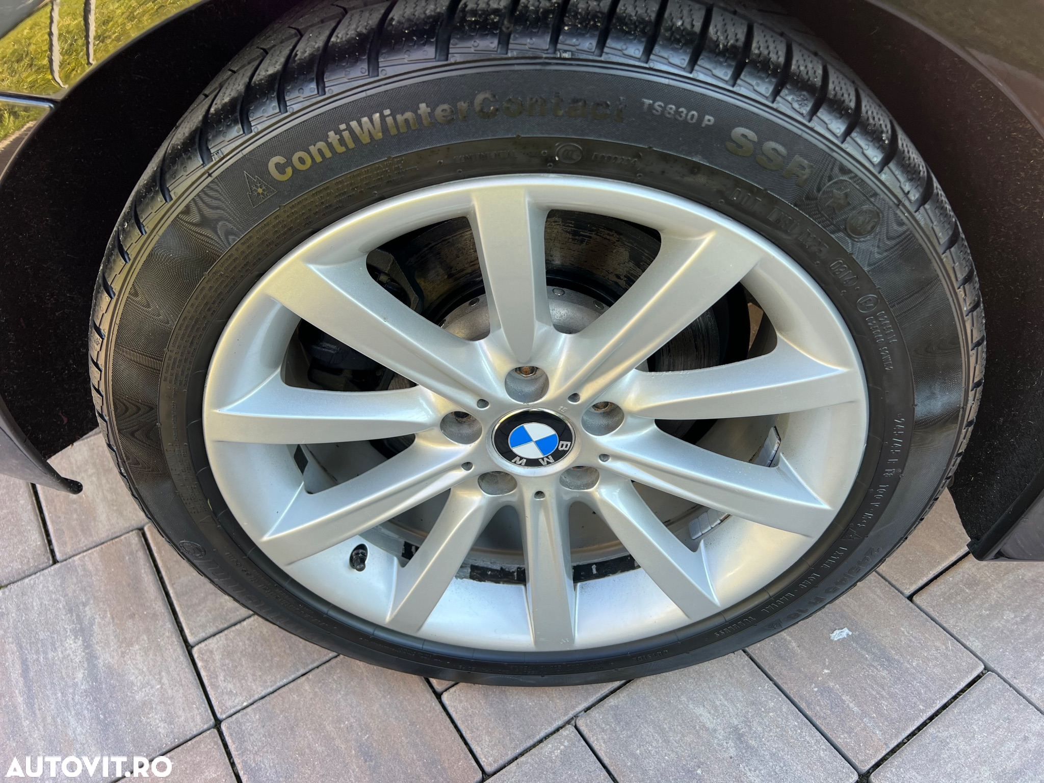 BMW Seria 5 520d xDrive - 25