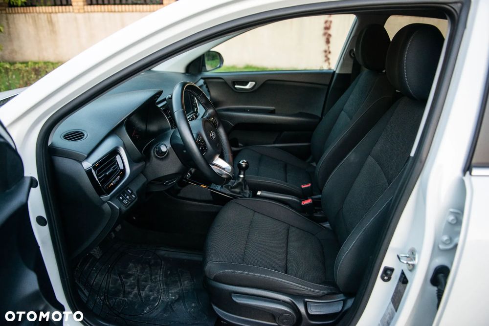 Kia Rio 1.2 Business Line Plus - 18