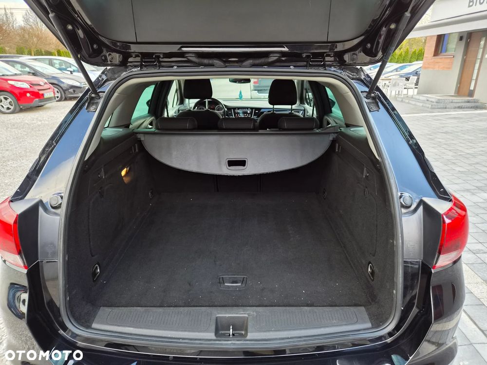 Opel Astra 1.6 CDTI Cosmo - 20