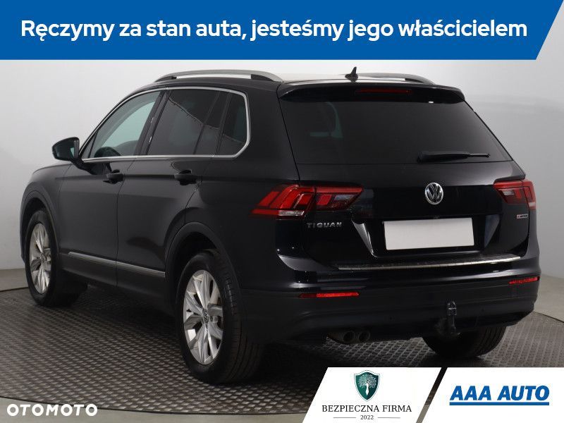 Volkswagen Tiguan - 6