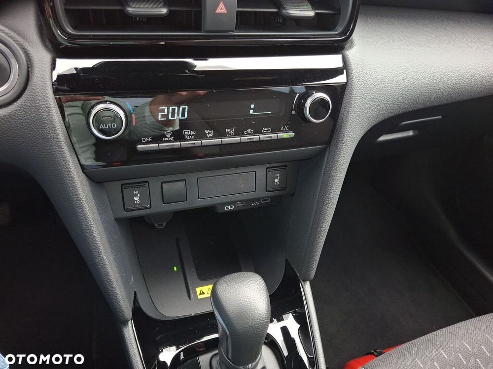 Toyota Yaris Cross Hybrid 1.5 Style - 22