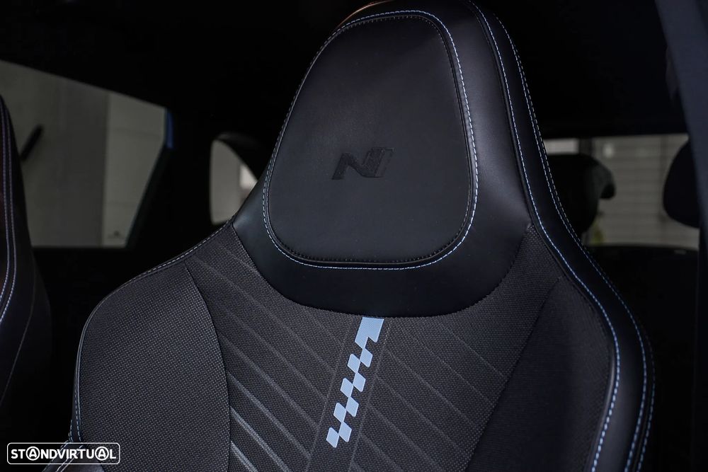 Hyundai i20 N 1.6 T-GDi Performance Pack - 9