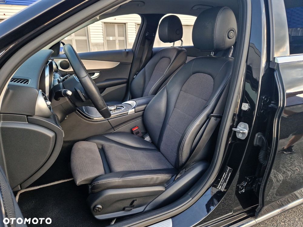 Mercedes-Benz Klasa C 200 7G-TRONIC Edition - 8