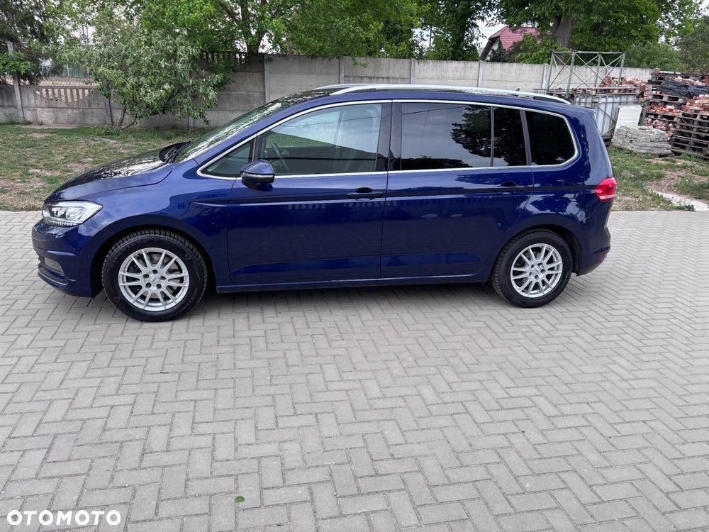 Volkswagen Touran 2.0 TDI BMT Special Edition DSG - 4
