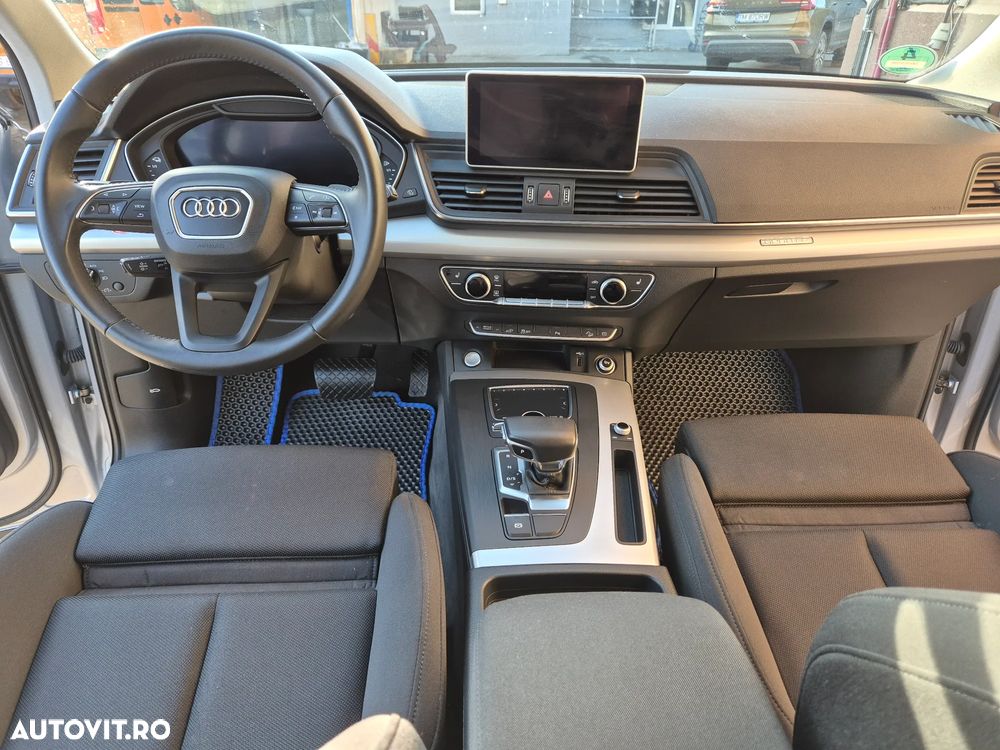 Audi Q5 55 TFSIe quattro S tronic S line - 8