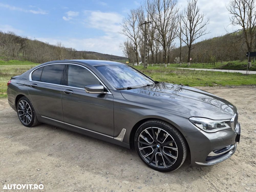 BMW Seria 7 730d xDrive Edition Exclusive - 3