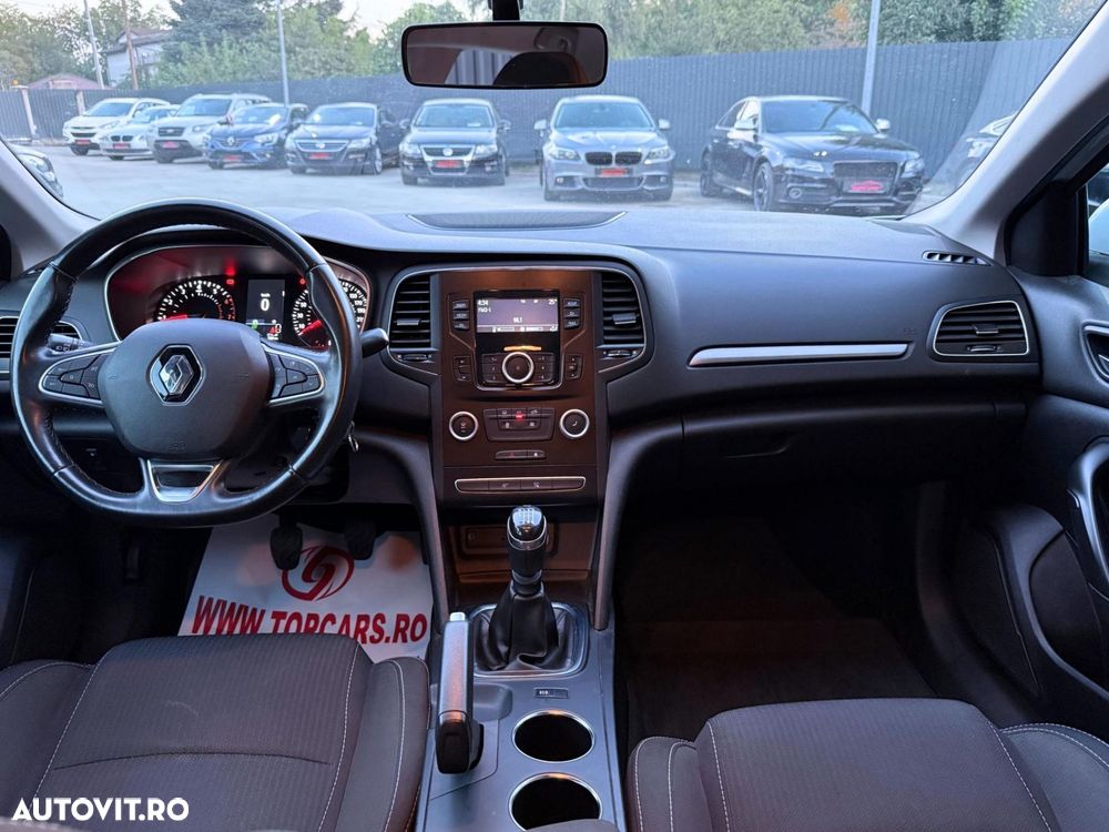 Renault Megane - 8