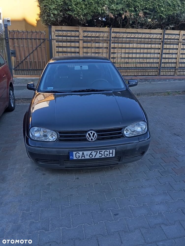 Volkswagen Golf 1.4 Comfortline - 2