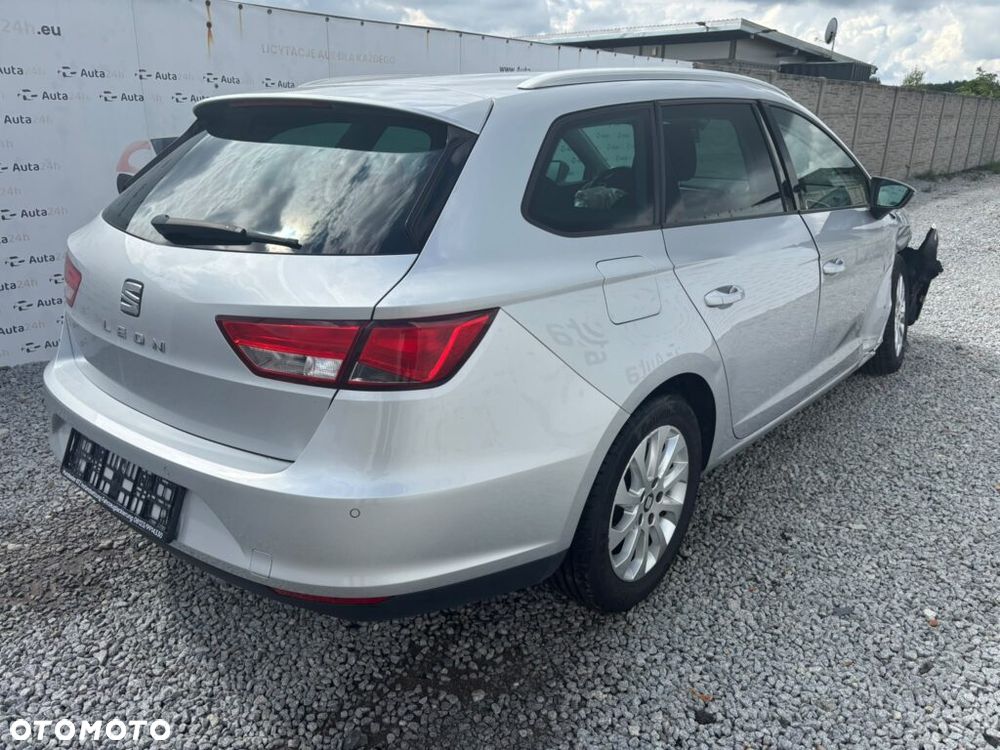 Seat Leon 1.6 TDI ECOMOTIVE Style - 4