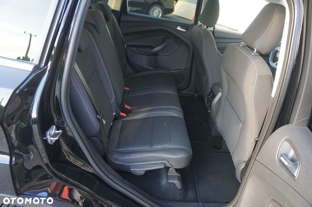 Ford Kuga 2.0 TDCi 2x4 Cool & Connect - 23